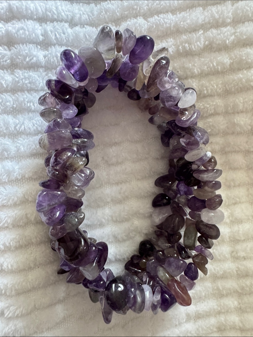 Bracelet Amethyst Chips Carpet style Stretch Bracelet fits 7-9 inch